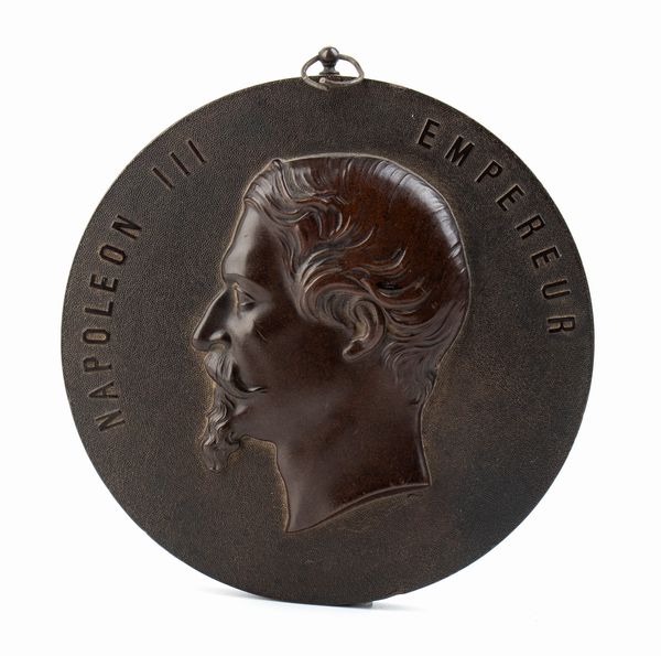 Miniatura in bois dourci raffigurante Napoleone III  - Asta Militaria, Ordini cavallereschi, Napoleonica - Associazione Nazionale - Case d'Asta italiane