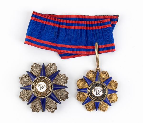 Ordine Piano, insegna di Commendatore con placca  - Asta Militaria, Ordini cavallereschi, Napoleonica - Associazione Nazionale - Case d'Asta italiane