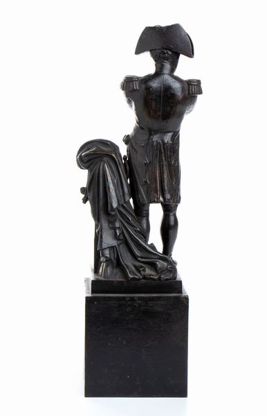 Scultura in bronzo di Napoleone  - Asta Militaria, Ordini cavallereschi, Napoleonica - Associazione Nazionale - Case d'Asta italiane