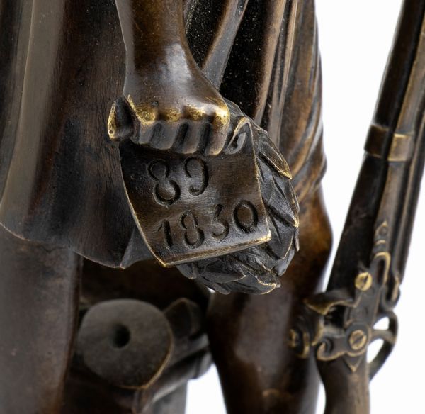 Scultura in bronzo con rappresentazione della rivoluzione del 1830  - Asta Militaria, Ordini cavallereschi, Napoleonica - Associazione Nazionale - Case d'Asta italiane