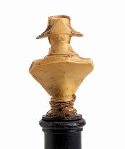 Termometro a colonna in legno sormontata da Napoleone  - Asta Militaria, Ordini cavallereschi, Napoleonica - Associazione Nazionale - Case d'Asta italiane