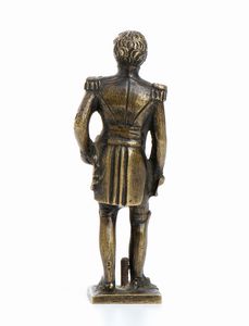 Bronzetto con ufficiale napoleonico  - Asta Militaria, Ordini cavallereschi, Napoleonica - Associazione Nazionale - Case d'Asta italiane