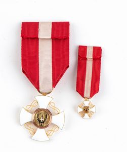 Italia, Regno,  Ordine della corona d'Italia. insegna di cavaliere ufficiale  in astuccio  - Asta Militaria, Ordini cavallereschi, Napoleonica - Associazione Nazionale - Case d'Asta italiane