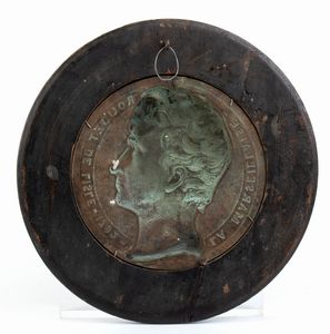 Due grandi placche in bronzo con cornice in legno  - Asta Militaria, Ordini cavallereschi, Napoleonica - Associazione Nazionale - Case d'Asta italiane