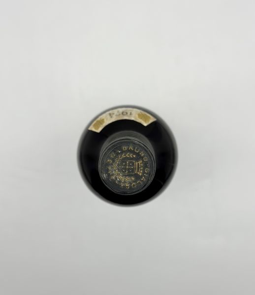 Casa Vinicola Bruno Giacosa, Barolo, 1974  - Asta Vini Rossi: grandi etichette d'Italia e Francia. Con una selezione di vini bianchi e champagne - Associazione Nazionale - Case d'Asta italiane