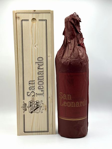 Guerrieri Gonzaga, Tenuta San Leonardo San Leonardo, 2016  - Asta Vini Rossi: grandi etichette d'Italia e Francia. Con una selezione di vini bianchi e champagne - Associazione Nazionale - Case d'Asta italiane