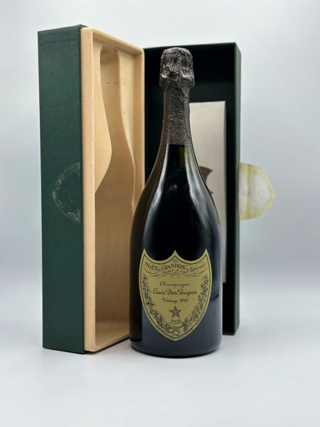 Mot & Chandon, Dom Prignon Brut Vintage 1995, 1995  - Asta Vini Rossi: grandi etichette d'Italia e Francia. Con una selezione di vini bianchi e champagne - Associazione Nazionale - Case d'Asta italiane