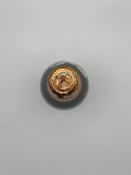 Perrier-Jouet, Belle Epoque, 2004  - Asta Vini Rossi: grandi etichette d'Italia e Francia. Con una selezione di vini bianchi e champagne - Associazione Nazionale - Case d'Asta italiane