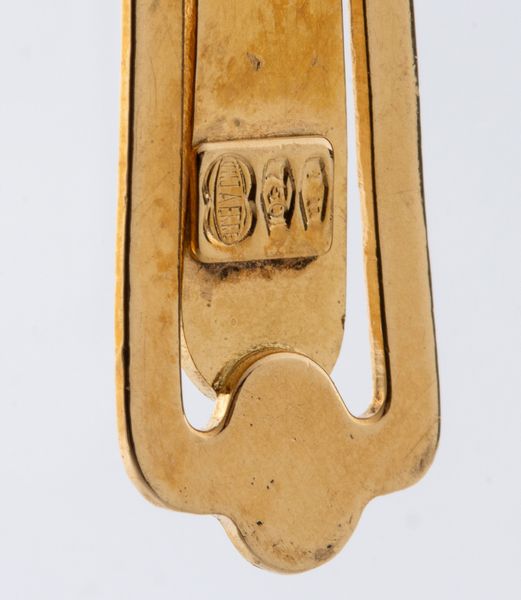 Croce pendente in oro  - Asta Gioielli, Orologi e Penne - Associazione Nazionale - Case d'Asta italiane