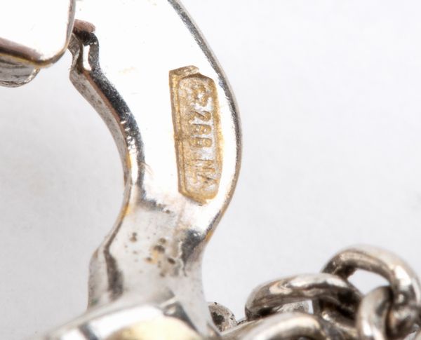 Orecchini pendenti in oro, diamanti e giada lavanda  - Asta Gioielli, Orologi e Penne - Associazione Nazionale - Case d'Asta italiane