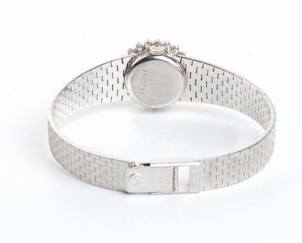 ZENITH : Orologio da polso Lady in oro 18K e diamanti  - Asta Gioielli, Orologi e Penne - Associazione Nazionale - Case d'Asta italiane