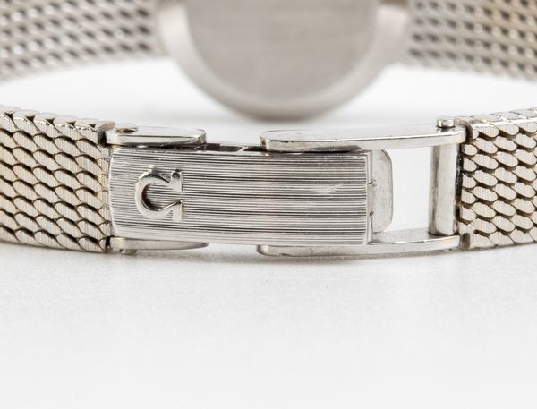 OMEGA : Orologio da polso Lady in oro 18K e diamanti  - Asta Gioielli, Orologi e Penne - Associazione Nazionale - Case d'Asta italiane