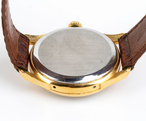 UNIVERSAL GENÈVE : Orologio da polso da uomo con calendario e fasi lunari  - Asta Gioielli, Orologi e Penne - Associazione Nazionale - Case d'Asta italiane