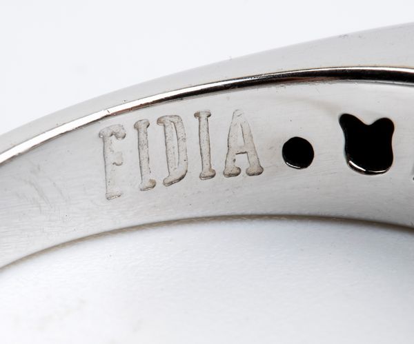 FIDIA : Anello in oro e diamanti  - Asta Gioielli, Orologi e Penne - Associazione Nazionale - Case d'Asta italiane