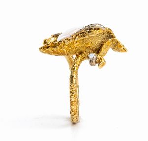 Anello in oro con perla e diamanti  - Asta Gioielli, Orologi e Penne - Associazione Nazionale - Case d'Asta italiane