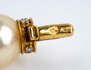 Collana di perle con diamanti  - Asta Gioielli, Orologi e Penne - Associazione Nazionale - Case d'Asta italiane