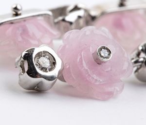 Orecchini in oro con diamanti e giada lavanda  - Asta Gioielli, Orologi e Penne - Associazione Nazionale - Case d'Asta italiane