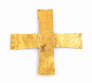 Croce in oro in stile archeologico  - Asta Gioielli, Orologi e Penne - Associazione Nazionale - Case d'Asta italiane