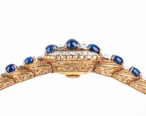 OMEGA : Orologio da polso Lady in oro giallo 18k, diamanti e zaffiri  - Asta Gioielli, Orologi e Penne - Associazione Nazionale - Case d'Asta italiane