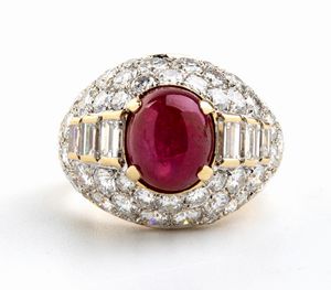 Anello in oro con rubino e diamanti  - Asta Gioielli, Orologi e Penne - Associazione Nazionale - Case d'Asta italiane