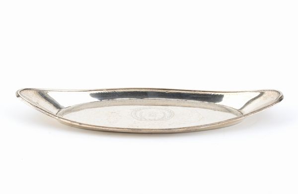 Joseph Jackson : Vassoietto irlandese vittoriano per smoccolatoio in argento  - Asta Argenti, avori, coralli e altri oggetti d'arte provenienti da importanti collezioni private - Associazione Nazionale - Case d'Asta italiane