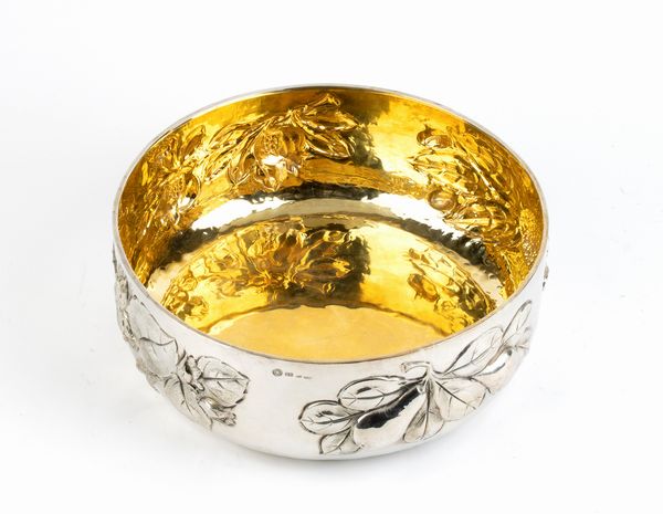 Brandimarte : Ciotola italiana in argento  - Asta Argenti, avori, coralli e altri oggetti d'arte provenienti da importanti collezioni private - Associazione Nazionale - Case d'Asta italiane