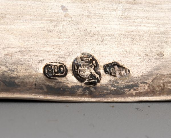 Ditta Messulam Enrico di Alberto : Centrotavola italiano in argento  - Asta Argenti, avori, coralli e altri oggetti d'arte provenienti da importanti collezioni private - Associazione Nazionale - Case d'Asta italiane