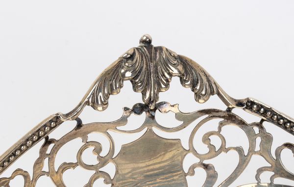 Cestino italiano in argento  - Asta Argenti, avori, coralli e altri oggetti d'arte provenienti da importanti collezioni private - Associazione Nazionale - Case d'Asta italiane