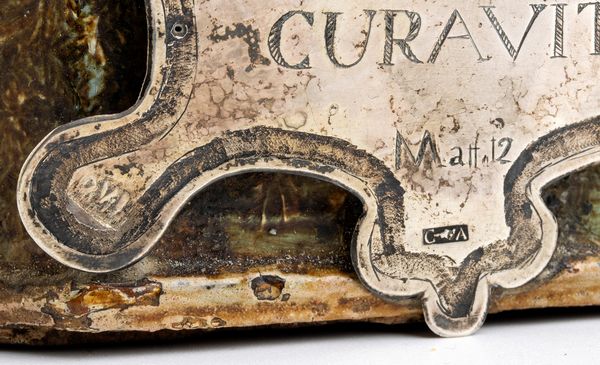 Elemosiniere siciliano raffigurante Sant Alberto  - Asta Argenti, avori, coralli e altri oggetti d'arte provenienti da importanti collezioni private - Associazione Nazionale - Case d'Asta italiane