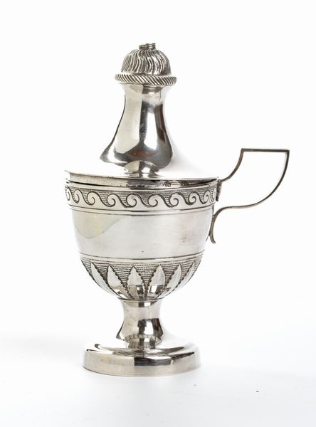 Bartolotti Carlo : Stoppiniera Stato Pontificio in argento  - Asta Argenti, avori, coralli e altri oggetti d'arte provenienti da importanti collezioni private - Associazione Nazionale - Case d'Asta italiane