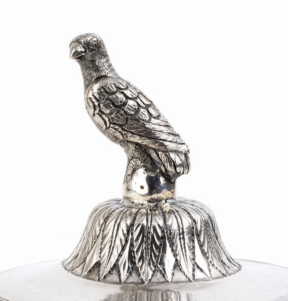 Zuccheriera italiana in argento  - Asta Argenti, avori, coralli e altri oggetti d'arte provenienti da importanti collezioni private - Associazione Nazionale - Case d'Asta italiane