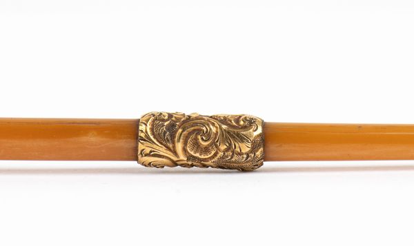 Frustino da cavallo vittoriano inglese in corno  - Asta Argenti, avori, coralli e altri oggetti d'arte provenienti da importanti collezioni private - Associazione Nazionale - Case d'Asta italiane