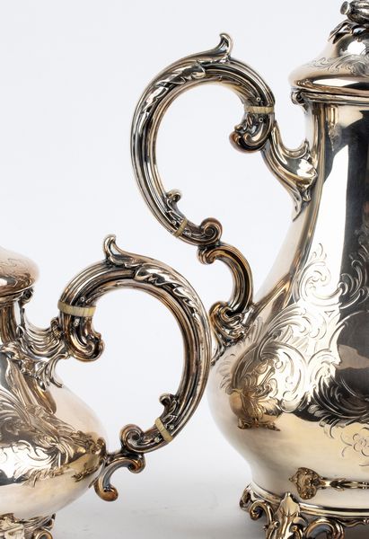 Edward, John & William Barnard : Servizio da t e caff Vittoriano inglese in argento  - Asta Argenti, avori, coralli e altri oggetti d'arte provenienti da importanti collezioni private - Associazione Nazionale - Case d'Asta italiane