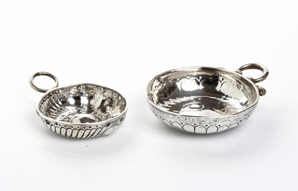 Due tastevin francesi in argento  - Asta Argenti, avori, coralli e altri oggetti d'arte provenienti da importanti collezioni private - Associazione Nazionale - Case d'Asta italiane