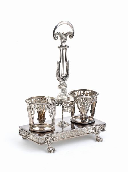 Ambroise Mignerot : Acetoliera francese in argento  - Asta Argenti, avori, coralli e altri oggetti d'arte provenienti da importanti collezioni private - Associazione Nazionale - Case d'Asta italiane