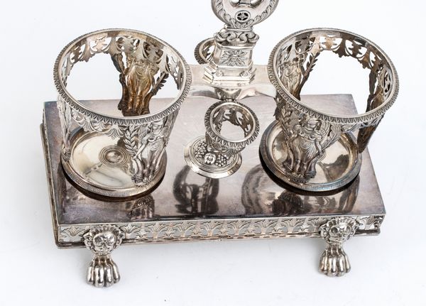 Ambroise Mignerot : Acetoliera francese in argento  - Asta Argenti, avori, coralli e altri oggetti d'arte provenienti da importanti collezioni private - Associazione Nazionale - Case d'Asta italiane