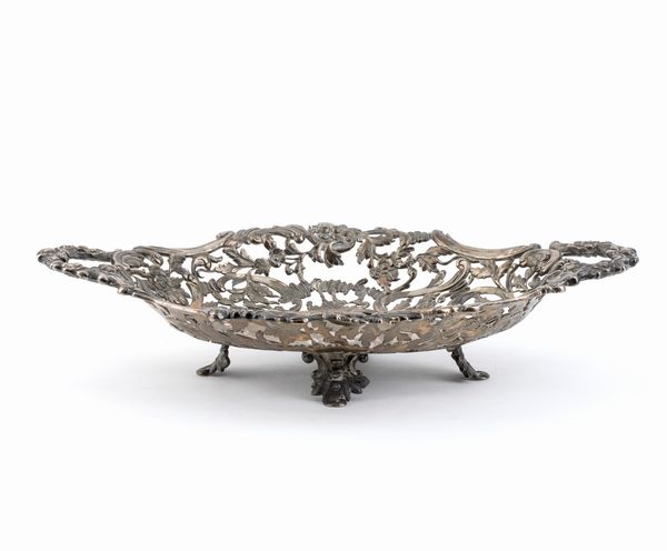 Josef Carl Klinkosch : Cestino austro-ungherese in argento  - Asta Argenti, avori, coralli e altri oggetti d'arte provenienti da importanti collezioni private - Associazione Nazionale - Case d'Asta italiane