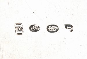 Joseph Jackson : Vassoietto irlandese vittoriano per smoccolatoio in argento  - Asta Argenti, avori, coralli e altri oggetti d'arte provenienti da importanti collezioni private - Associazione Nazionale - Case d'Asta italiane