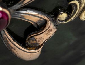 FABERGÉ CARL, a firma di : Importante kovsh in nefrite e smalto guilloch, firmata Faberg  - Asta Argenti, avori, coralli e altri oggetti d'arte provenienti da importanti collezioni private - Associazione Nazionale - Case d'Asta italiane