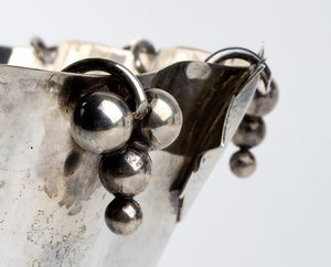 Arrigo Finzi : Centrotavola italiano in argento Sant'Elia  - Asta Argenti, avori, coralli e altri oggetti d'arte provenienti da importanti collezioni private - Associazione Nazionale - Case d'Asta italiane