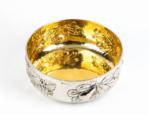 Brandimarte : Ciotola italiana in argento  - Asta Argenti, avori, coralli e altri oggetti d'arte provenienti da importanti collezioni private - Associazione Nazionale - Case d'Asta italiane