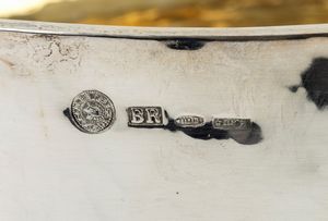 Brandimarte : Ciotola italiana in argento  - Asta Argenti, avori, coralli e altri oggetti d'arte provenienti da importanti collezioni private - Associazione Nazionale - Case d'Asta italiane