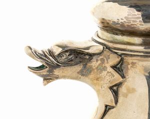 Brocca italiana in argento  - Asta Argenti, avori, coralli e altri oggetti d'arte provenienti da importanti collezioni private - Associazione Nazionale - Case d'Asta italiane
