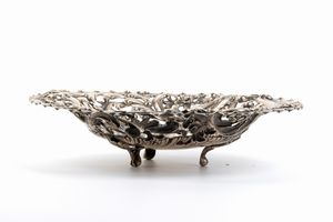 Cestino italiano in argento  - Asta Argenti, avori, coralli e altri oggetti d'arte provenienti da importanti collezioni private - Associazione Nazionale - Case d'Asta italiane