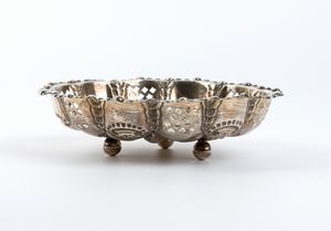 Cestino italiano in argento  - Asta Argenti, avori, coralli e altri oggetti d'arte provenienti da importanti collezioni private - Associazione Nazionale - Case d'Asta italiane