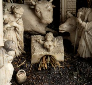 Andrea Tipa, Bottega di : Presepe italiano in avorio, osso e tartaruga  - Asta Argenti, avori, coralli e altri oggetti d'arte provenienti da importanti collezioni private - Associazione Nazionale - Case d'Asta italiane