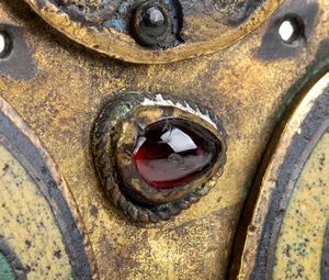 Placca spagnola con smalti raffigurante due santi  - Asta Argenti, avori, coralli e altri oggetti d'arte provenienti da importanti collezioni private - Associazione Nazionale - Case d'Asta italiane