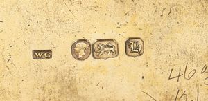 William Cumming : Importante calamaio vittoriano  inglese in argento  - Asta Argenti, avori, coralli e altri oggetti d'arte provenienti da importanti collezioni private - Associazione Nazionale - Case d'Asta italiane