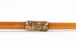 Frustino da cavallo vittoriano inglese in corno  - Asta Argenti, avori, coralli e altri oggetti d'arte provenienti da importanti collezioni private - Associazione Nazionale - Case d'Asta italiane