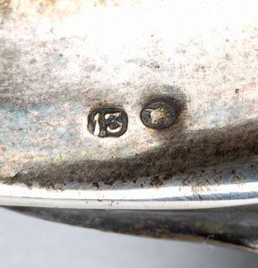 Coppia di candelabri tedeschi in argento  - Asta Argenti, avori, coralli e altri oggetti d'arte provenienti da importanti collezioni private - Associazione Nazionale - Case d'Asta italiane